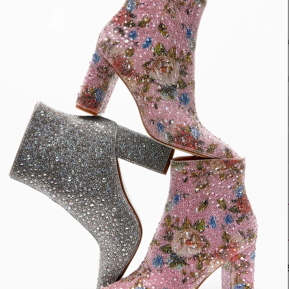 Betsey Johnson Cady Pink Floral Rhinestone Bootie 6.5 NEW IN BOX - Picture 3 of 6